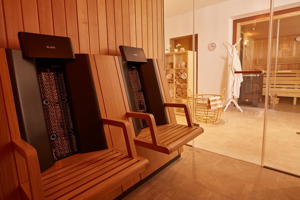 Ferien Residenz Bergfried Hotel Hinterzarten Eksteriør billede