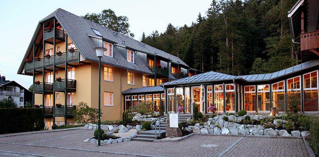 Ferien Residenz Bergfried Hotel Hinterzarten Eksteriør billede